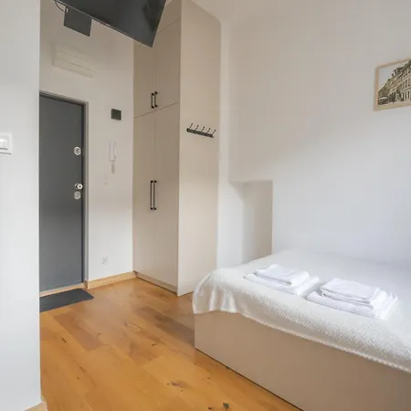 Micro Chmielna Warschau